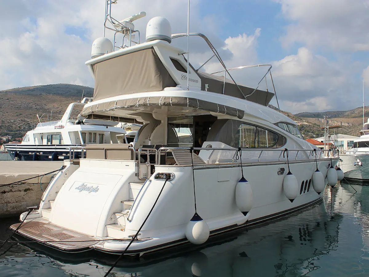 Elegance 60 Fly