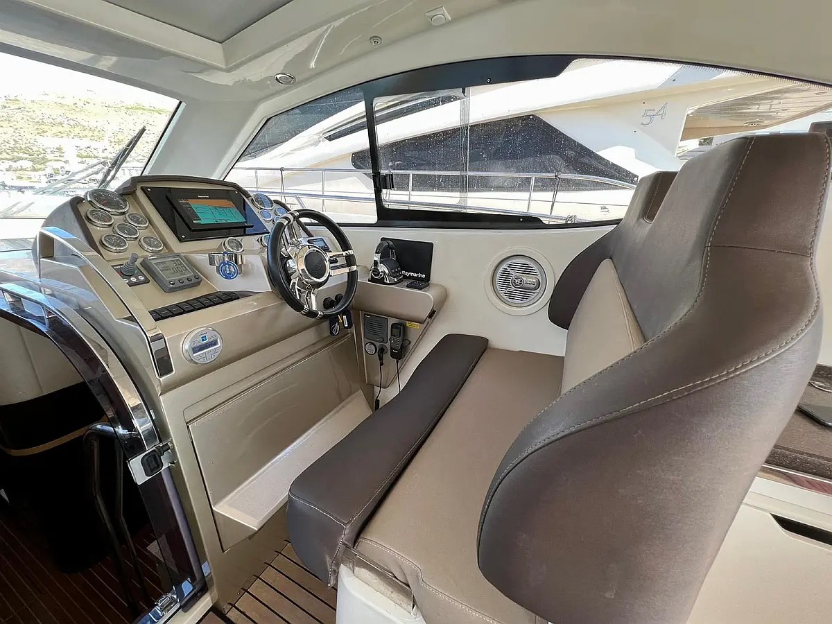 Galeon 385 HTS - 