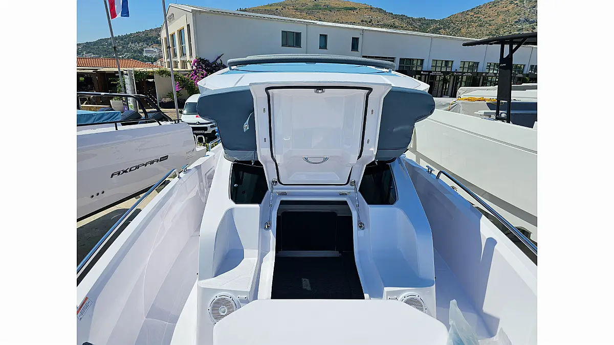 Axopar 29 XC Cross Cabin - 